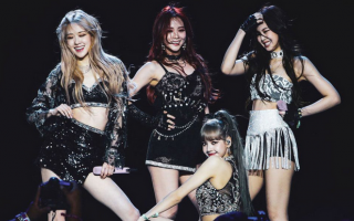 Phim về Blackpink: Những giọt nước mắt và sự trống rỗng của danh tiếng