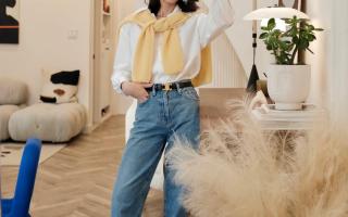5 món đồ công sở giúp phụ nữ trên 40 tuổi trẻ hóa phong cách